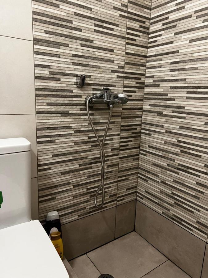 Budget Private Room In The Center 아테네 외부 사진